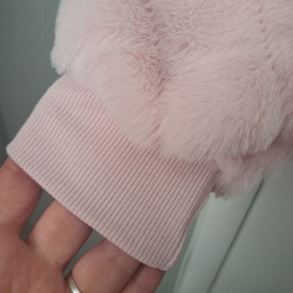 Steve Madden Pink Faux Fur Pullover with Waist Drawstring Size Large - Picture 4 of 8